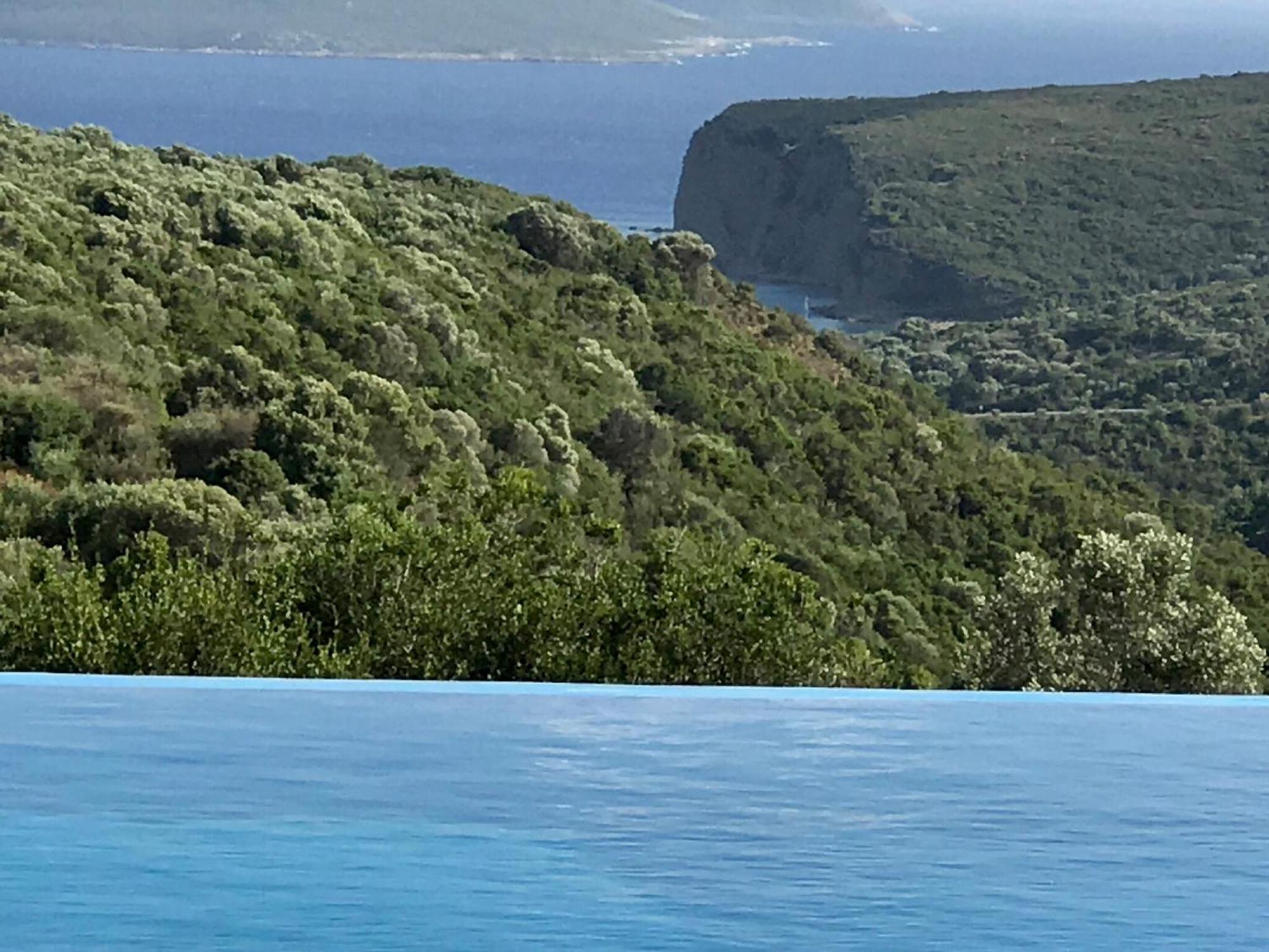 Luxurious Villa In Peloponnese With Swimming Pool Kamaria  Ngoại thất bức ảnh