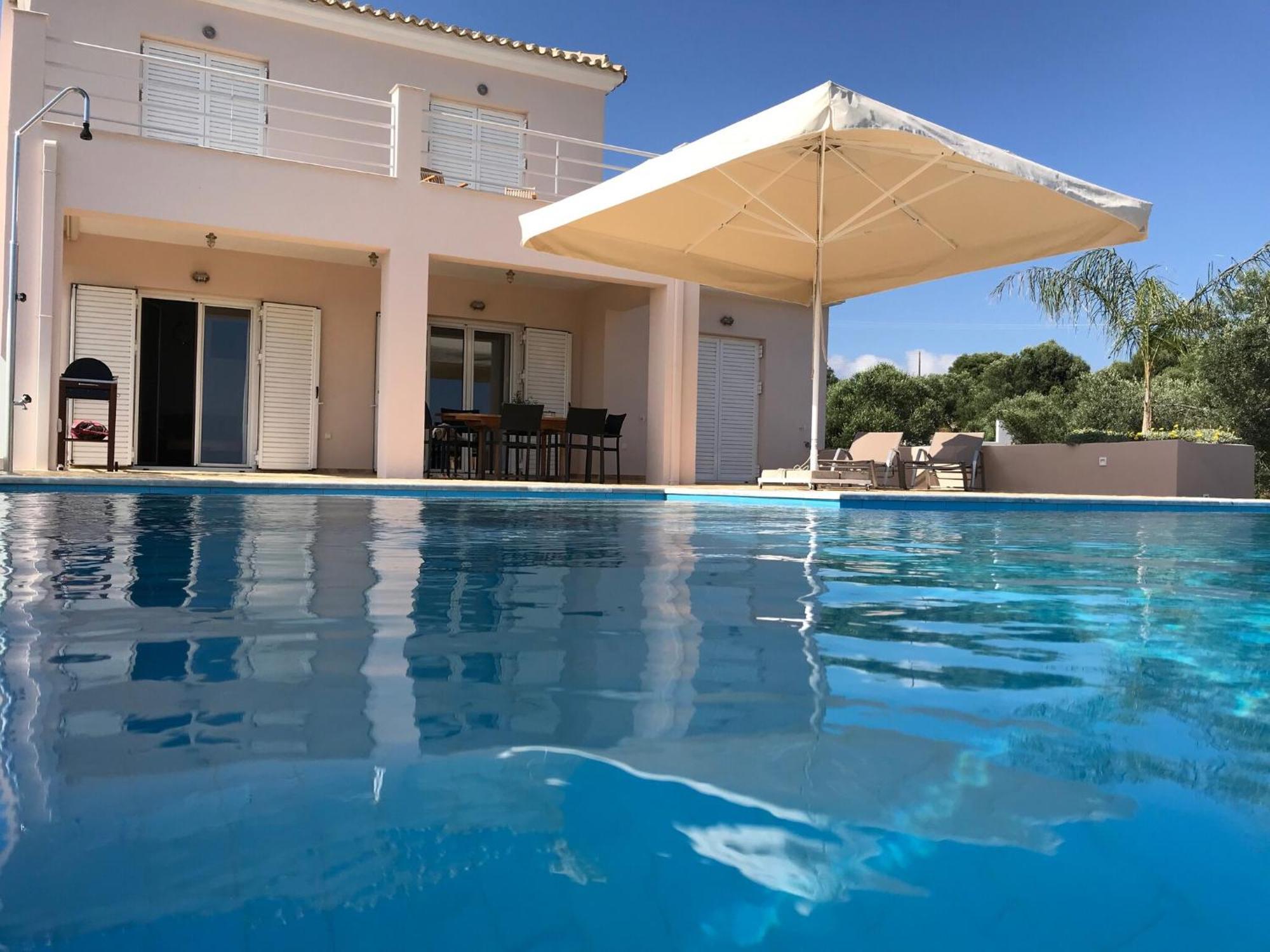 Luxurious Villa In Peloponnese With Swimming Pool Kamaria  Ngoại thất bức ảnh
