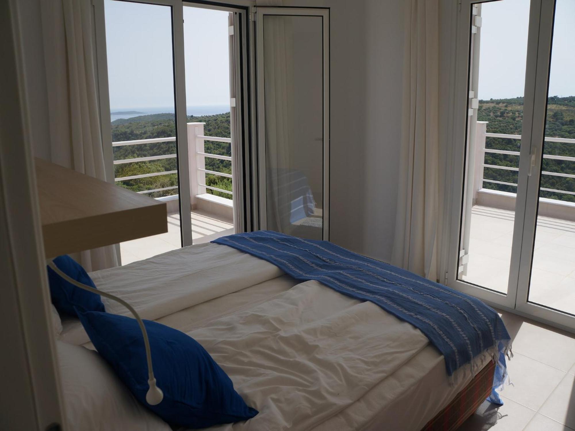 Luxurious Villa In Peloponnese With Swimming Pool Kamaria  Ngoại thất bức ảnh